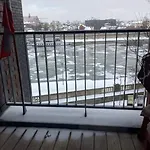 Lägenhet Royal Oak - 3bd 2ba With Parking And River View Kraków