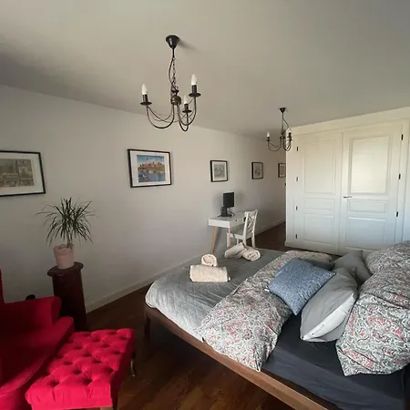 Royal Oak - 3bd 2ba With Parking And River View