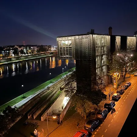 Royal Oak - 3bd 2ba With Parking And River View Kraków