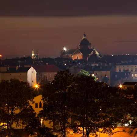 Royal Oak - 3bd 2ba With Parking And River View *